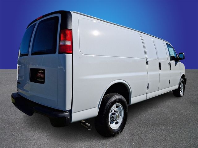 2024 Chevrolet Express Base