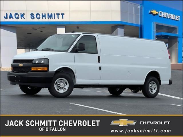 2024 Chevrolet Express Base