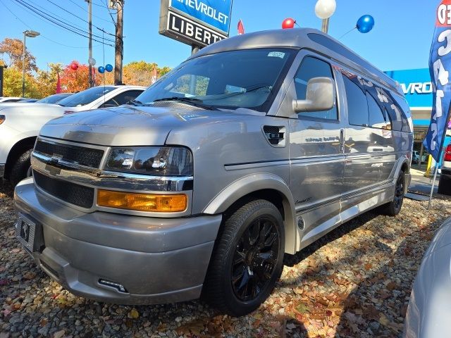 2024 Chevrolet Express Base