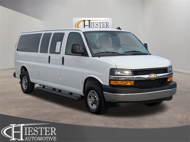 2024 Chevrolet Express LT