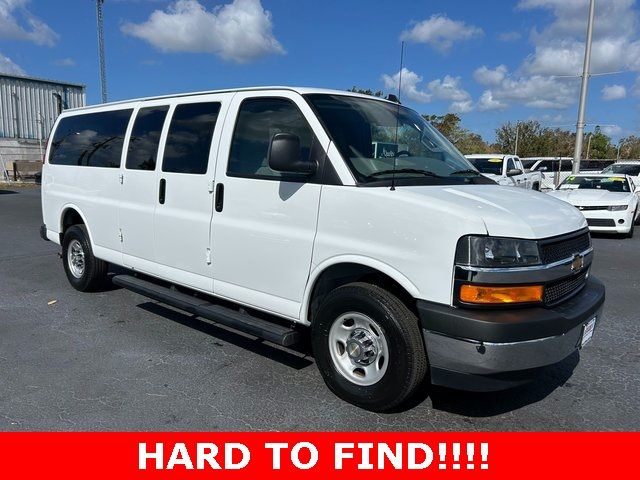 2024 Chevrolet Express LT