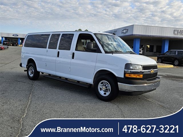 2024 Chevrolet Express LT