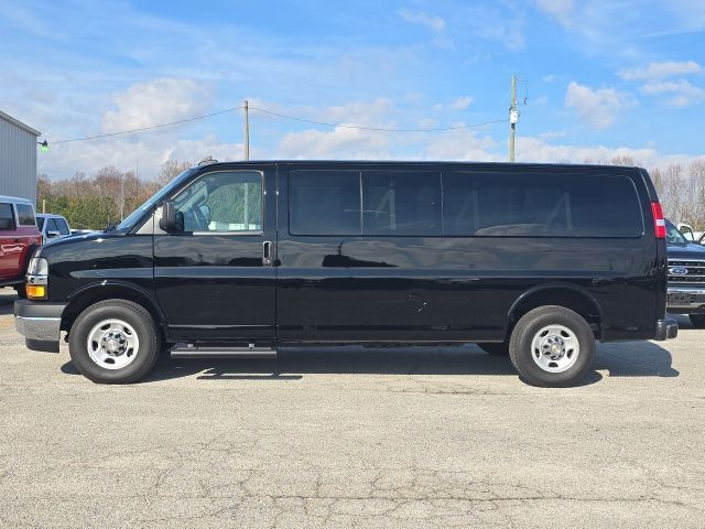 2024 Chevrolet Express LT