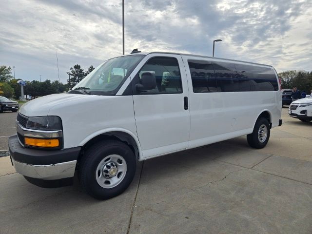 2024 Chevrolet Express LT