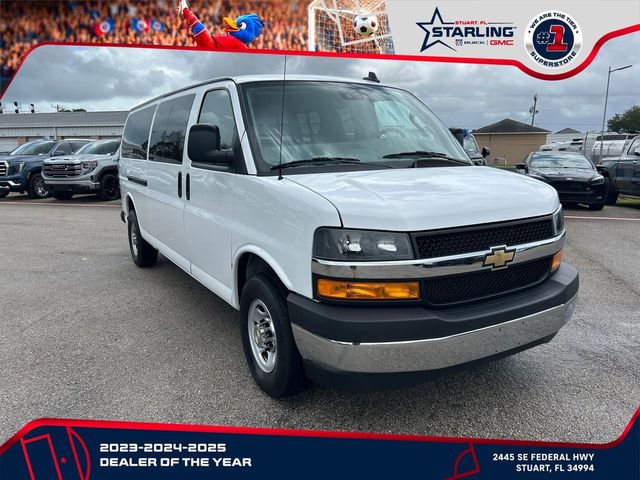 2024 Chevrolet Express LT