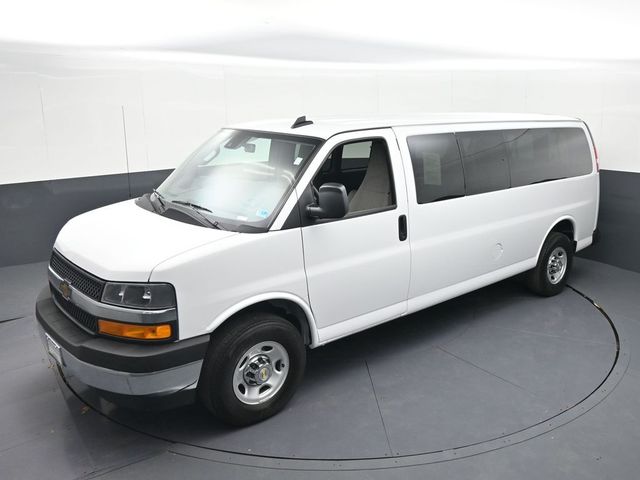 2024 Chevrolet Express LT