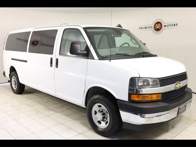 2024 Chevrolet Express LT