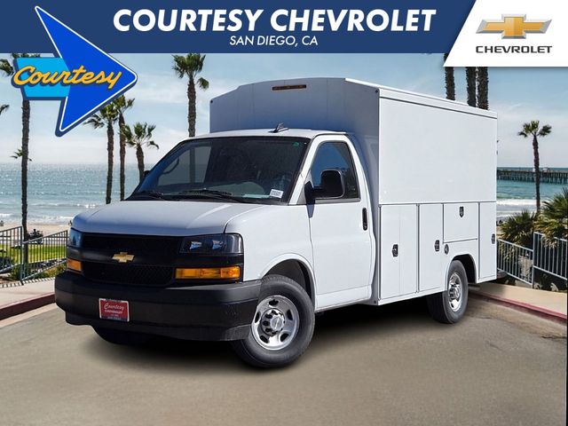 2024 Chevrolet Express Base