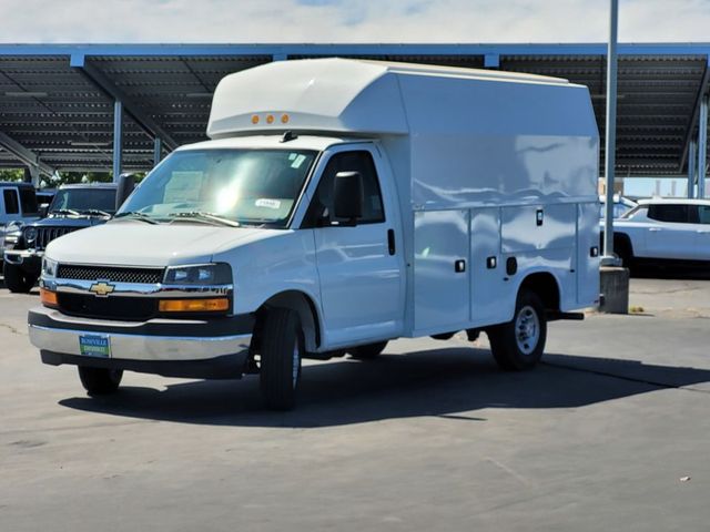 2024 Chevrolet Express Base
