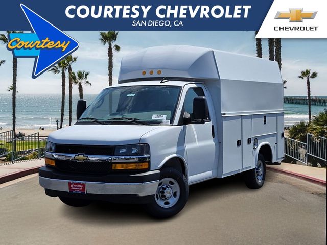 2024 Chevrolet Express Base