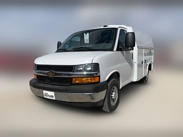 2024 Chevrolet Express Base