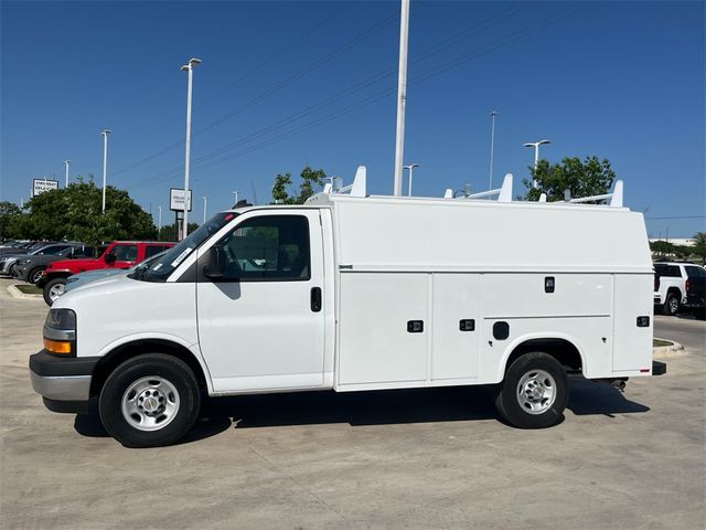 2024 Chevrolet Express Base