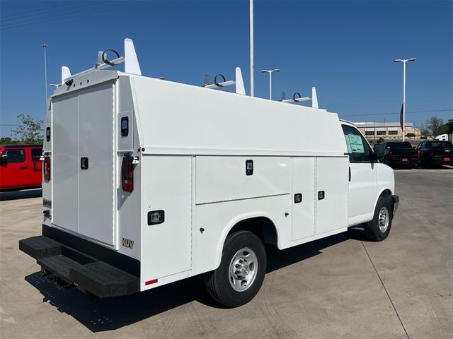 2024 Chevrolet Express Base