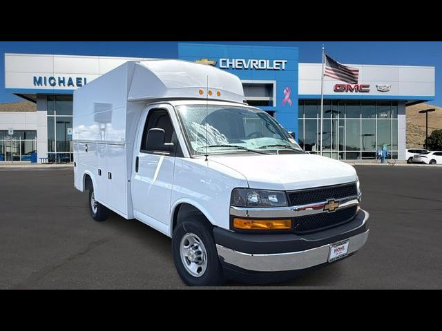 2024 Chevrolet Express Base
