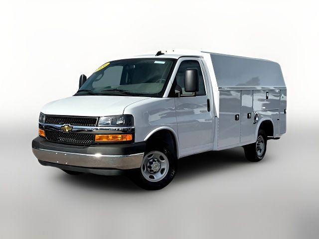 2024 Chevrolet Express Base