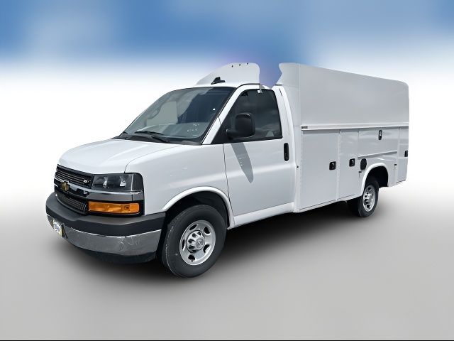 2024 Chevrolet Express Base