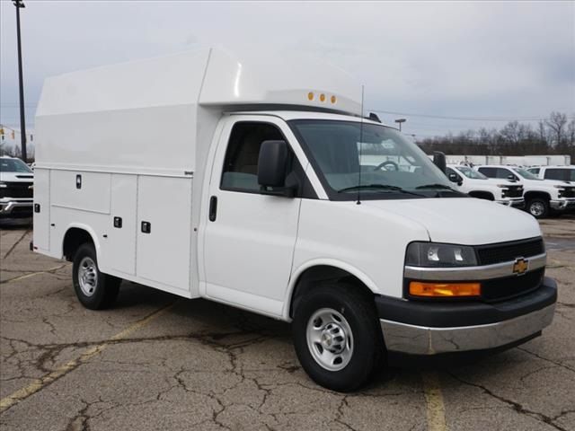 2024 Chevrolet Express Base