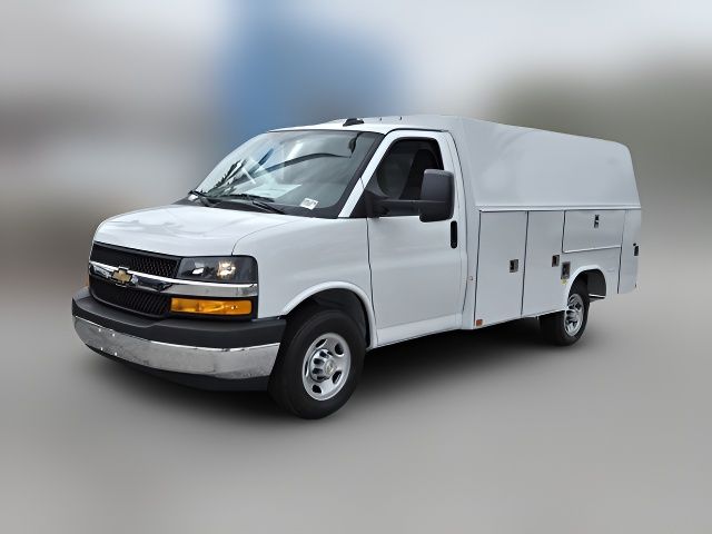 2024 Chevrolet Express Base