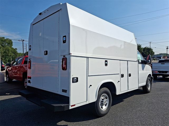 2024 Chevrolet Express Base