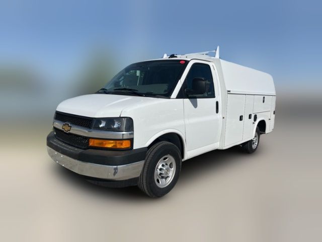 2024 Chevrolet Express Base