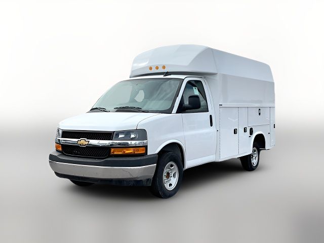 2024 Chevrolet Express Base