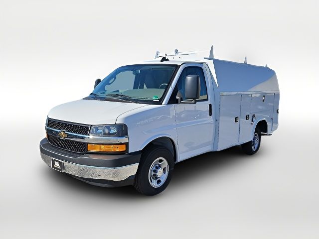 2024 Chevrolet Express Base