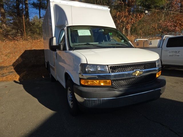 2024 Chevrolet Express Base