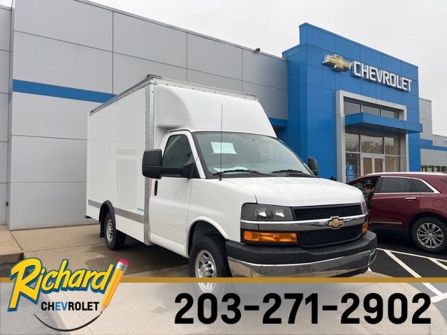 2024 Chevrolet Express Base