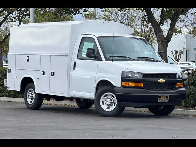 2024 Chevrolet Express Base