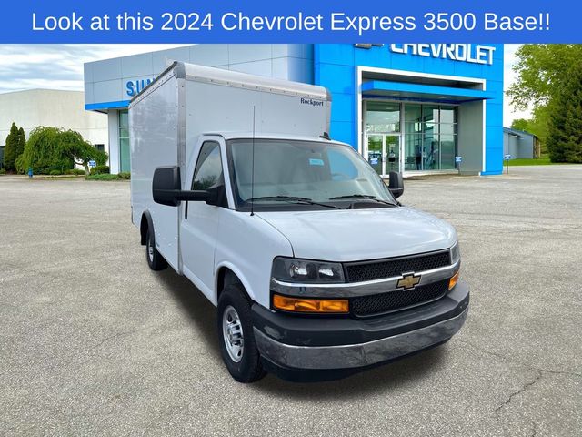 2024 Chevrolet Express Base