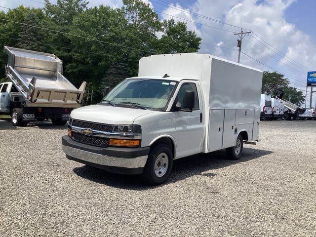 2024 Chevrolet Express Base