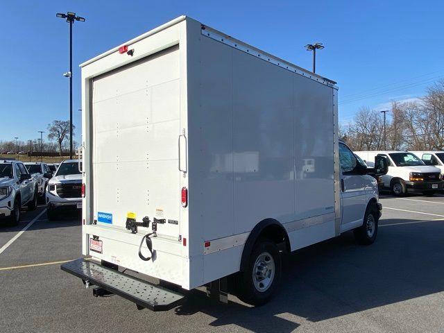 2024 Chevrolet Express Base