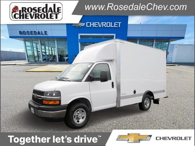 2024 Chevrolet Express Base