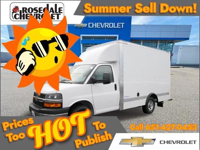 2024 Chevrolet Express Base