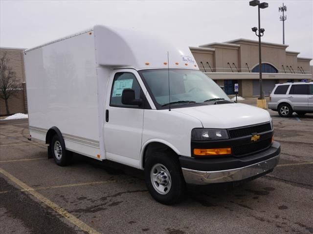 2024 Chevrolet Express Base