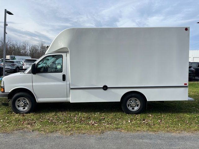 2024 Chevrolet Express Base