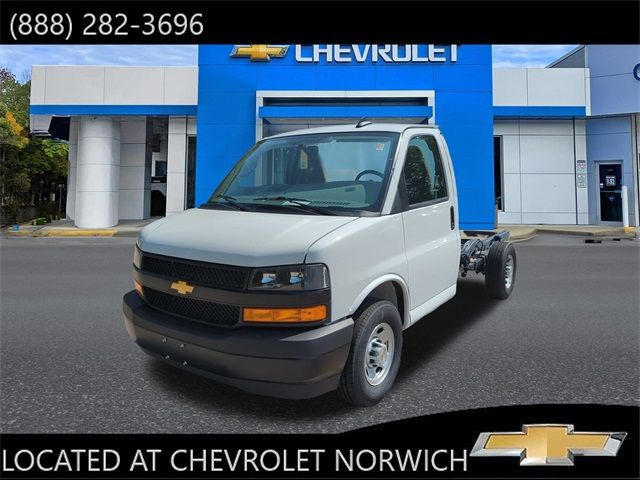 2024 Chevrolet Express Base