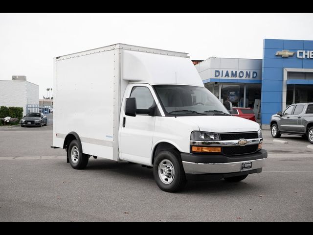 2024 Chevrolet Express Base