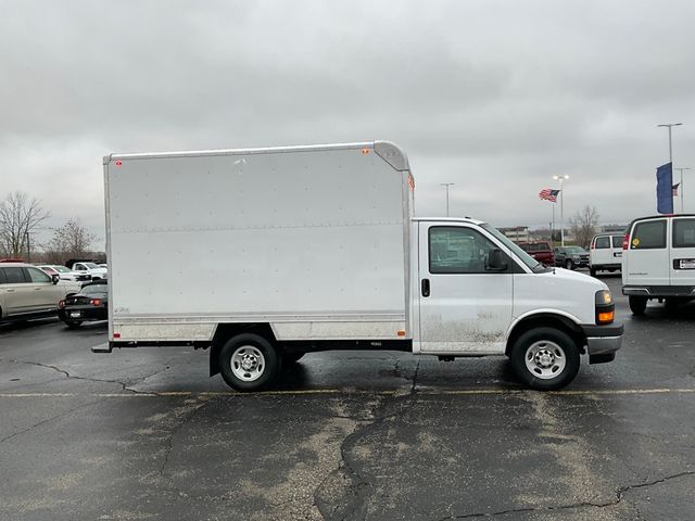 2024 Chevrolet Express Base