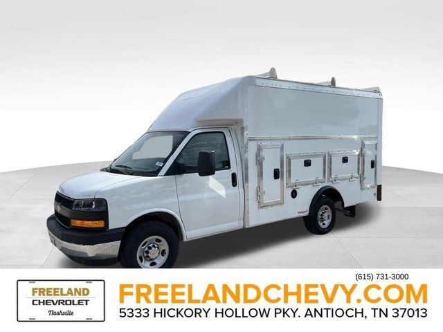 2024 Chevrolet Express Base