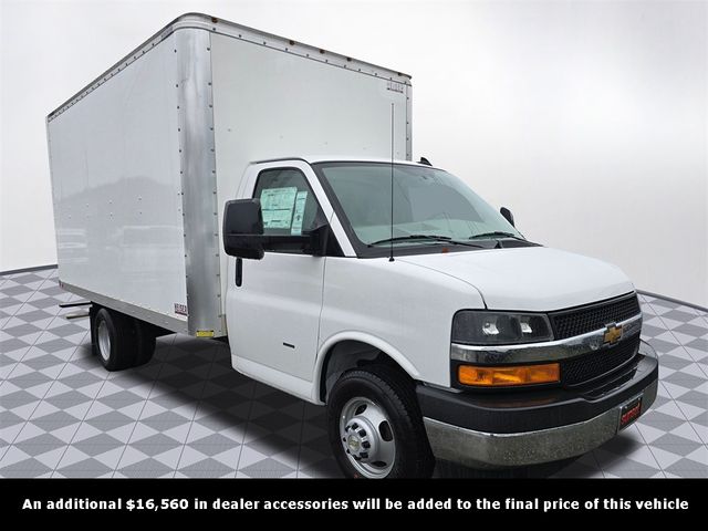 2024 Chevrolet Express Base