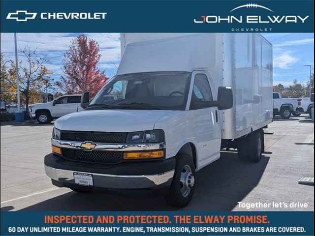 2024 Chevrolet Express Base