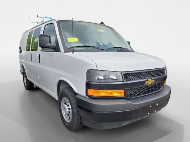 2024 Chevrolet Express Base