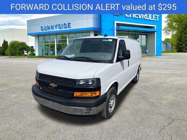 2024 Chevrolet Express Base