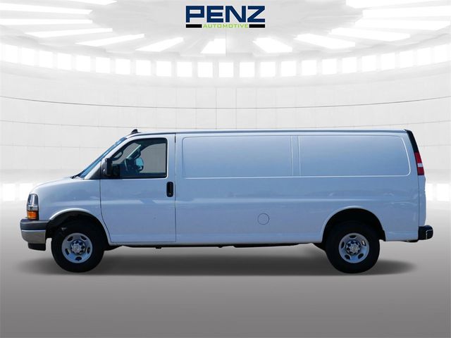 2024 Chevrolet Express Base