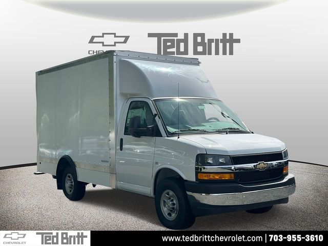 2024 Chevrolet Express Base