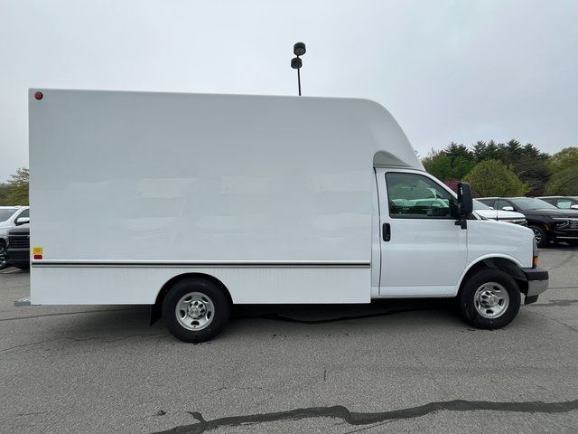 2024 Chevrolet Express Base