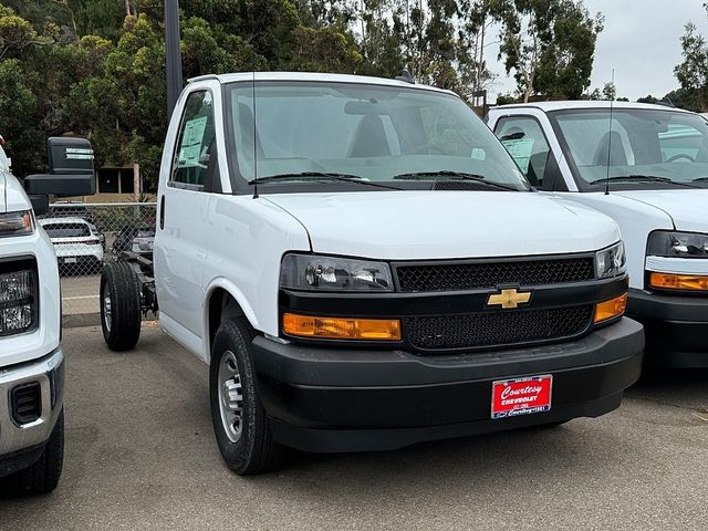 2024 Chevrolet Express Base