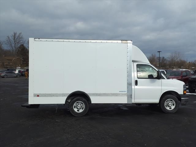 2024 Chevrolet Express Base