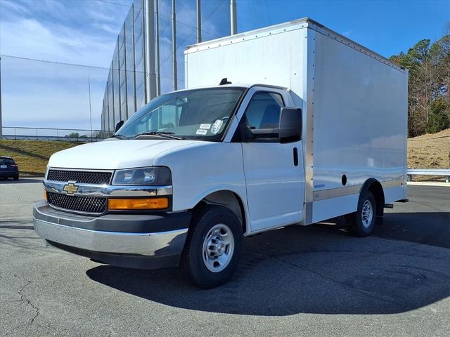2024 Chevrolet Express Base